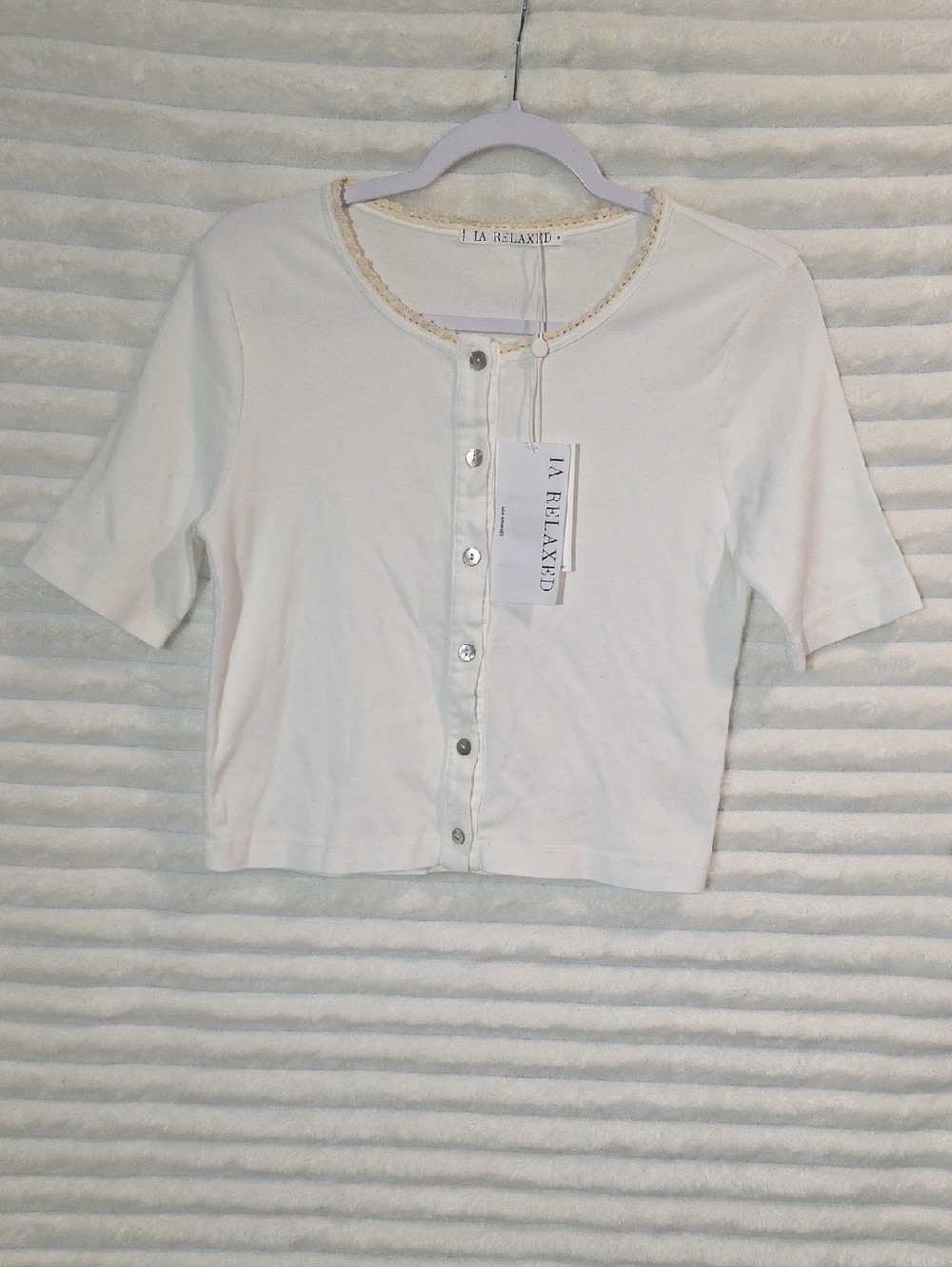 0152 LA Relaxed Button-Front Top